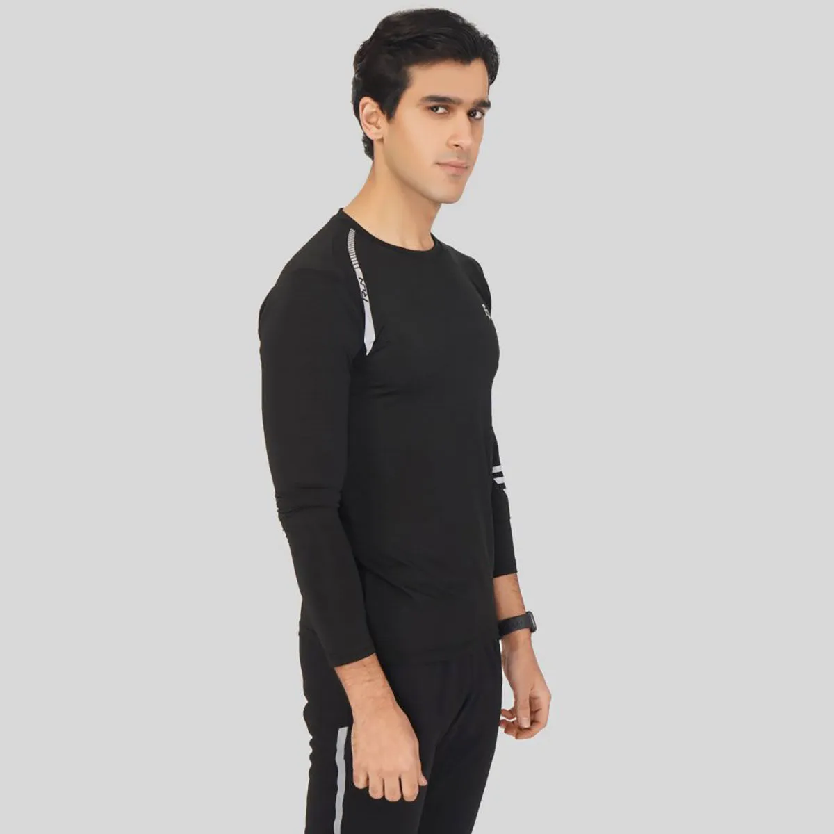 Triple Volt LongSleeves Tee (Black)